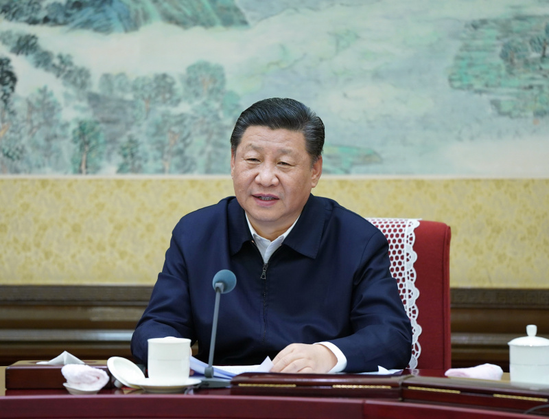 　　12月25日至26日，中共中央政治局召開民主生活會，中共中央總書記習近平主持會議并發表重要講話。 新華社記者 謝環馳 攝